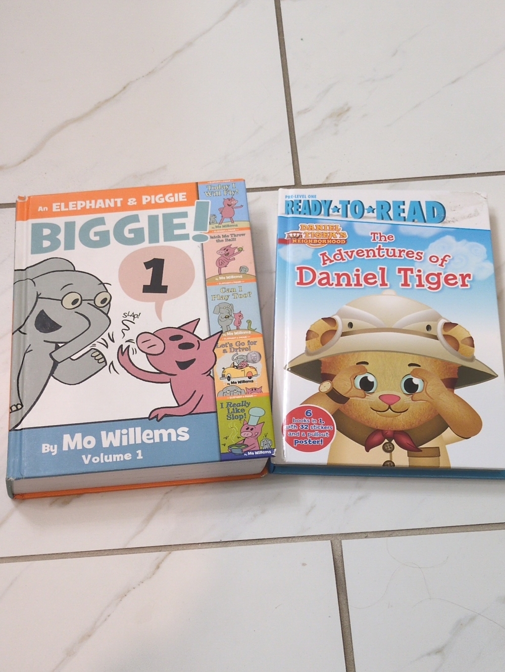 Elephant & Piggie BIGGIE! Volume 1 + Daniel Tiger 6in1 Book